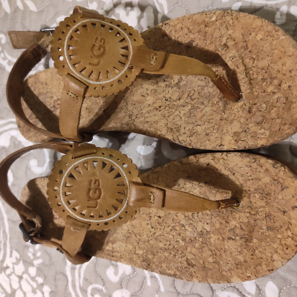 UGG Tan Sandals with Cork Sole and T-Strap Design